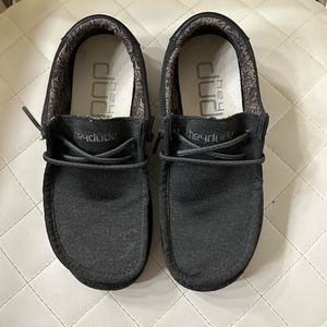 kids hey dude shoes